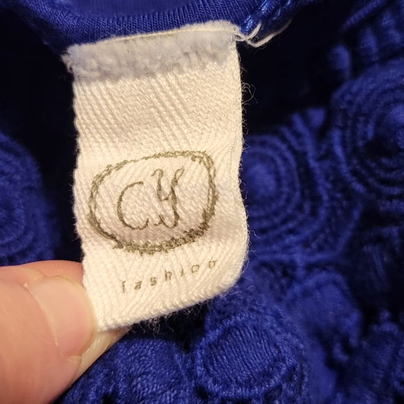 Blue Tank - Picture 6 of 7